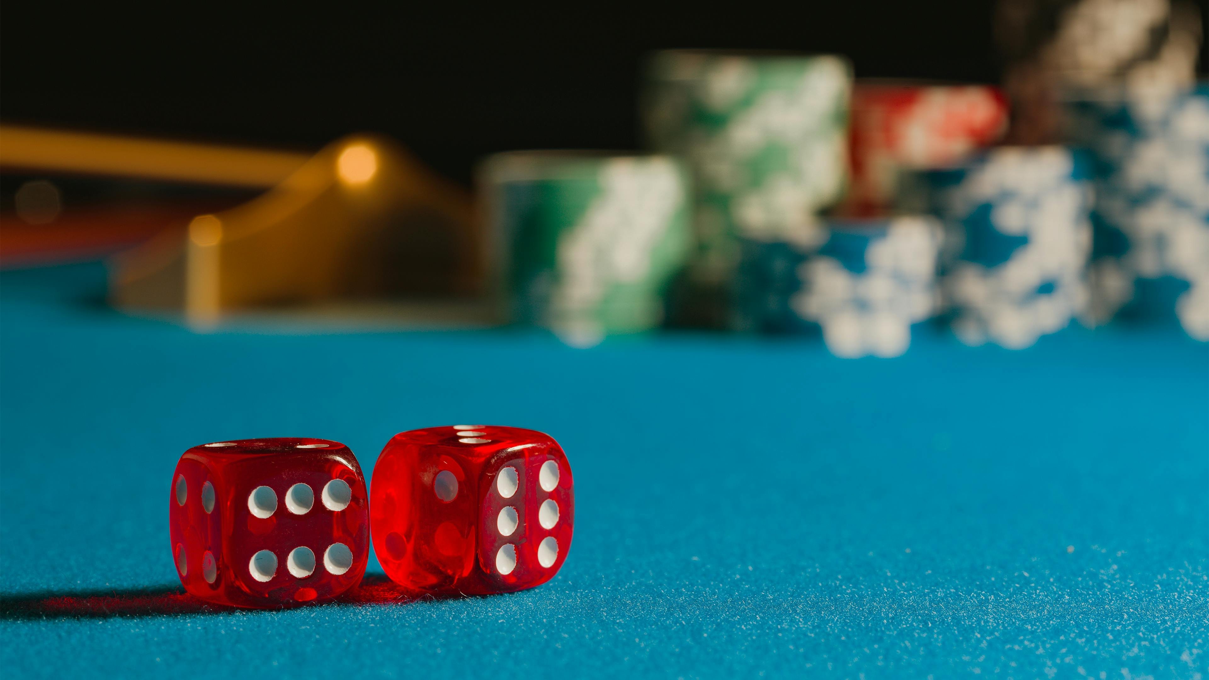 မြန်မာ Live Casino ဒီလာနှင့် ကစားသူ တိုက်ရိုက်ဆက်သွယ်မှု